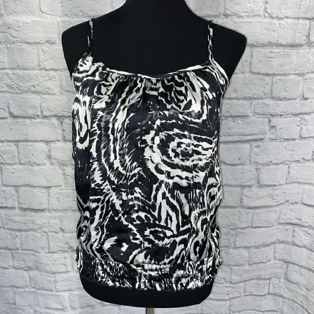 Wet Seal Spaghetti strap lined tank w/elastic band hemline black & white sz S
